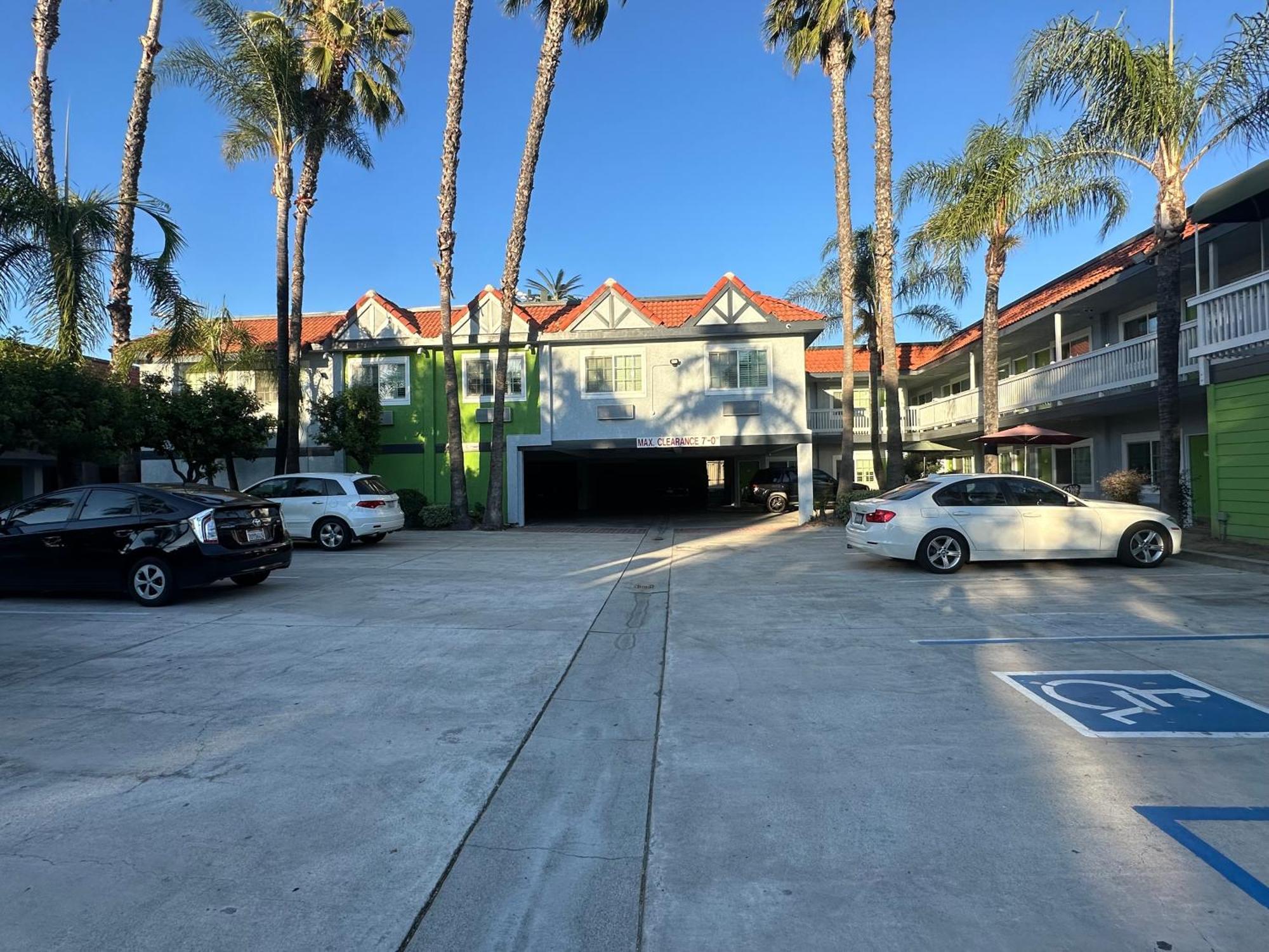 Garden Inn סן גבריאל מראה חיצוני תמונה