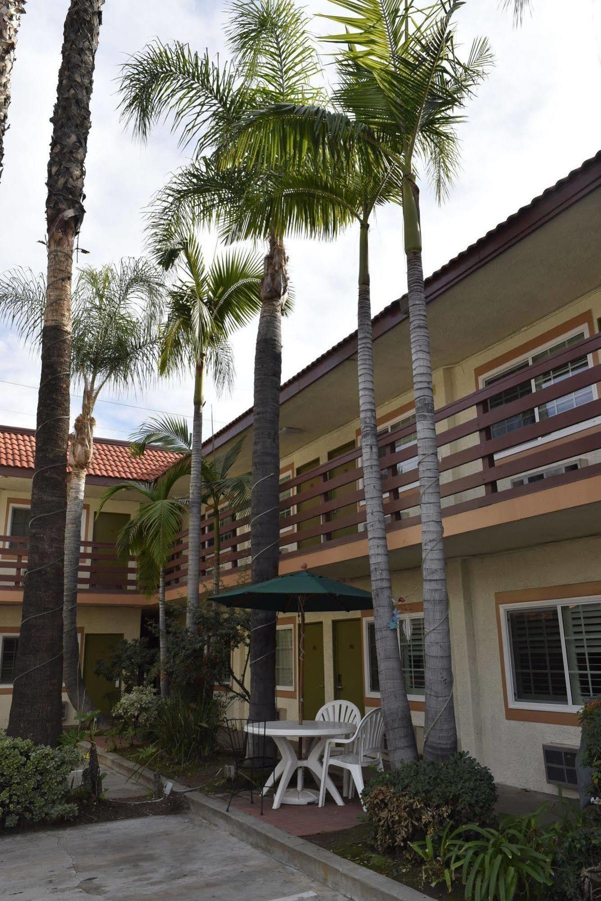 Garden Inn סן גבריאל מראה חיצוני תמונה