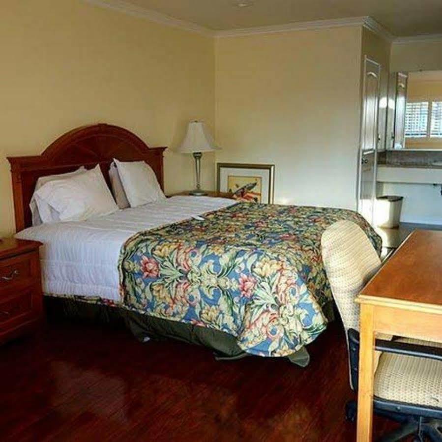 Garden Inn סן גבריאל מראה חיצוני תמונה