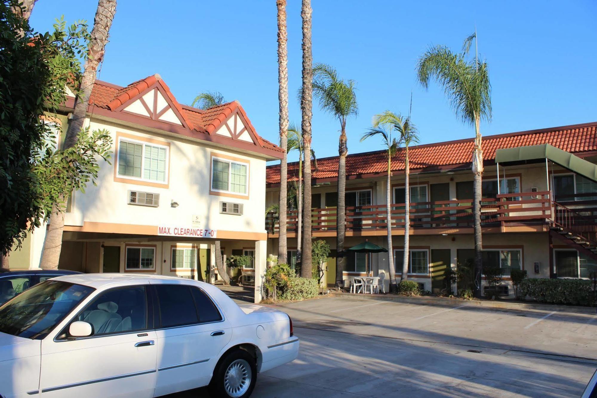 Garden Inn סן גבריאל מראה חיצוני תמונה