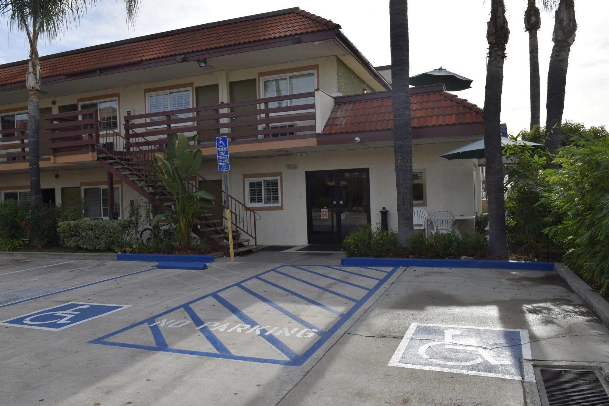 Garden Inn סן גבריאל מראה חיצוני תמונה